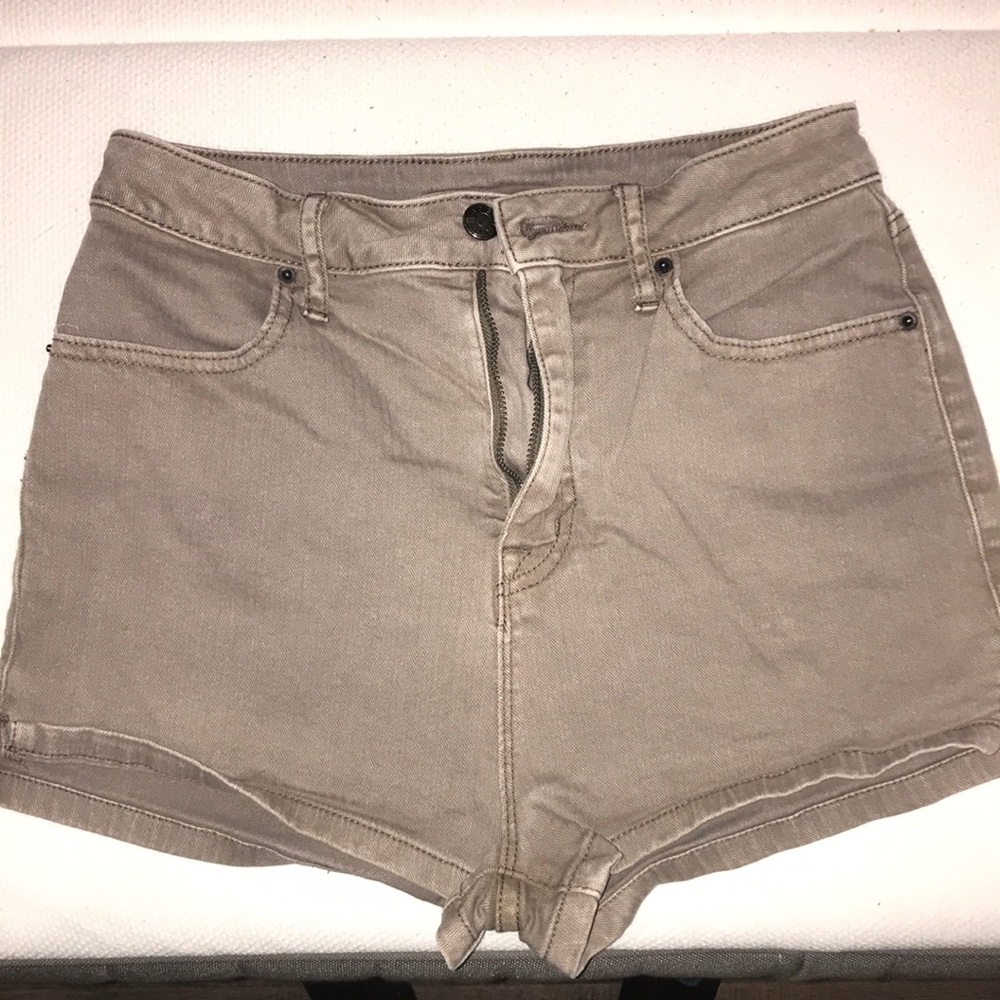 High waisted short shorts.